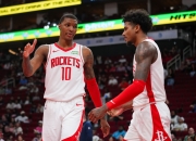 开云下载-包含火箭鏖战鹈鹕，米尔萨普送出助攻的词条