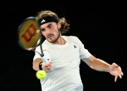 开云体育入口-包含美国网球队逆转欧洲网球队，西西帕斯打破历史纪录的词条