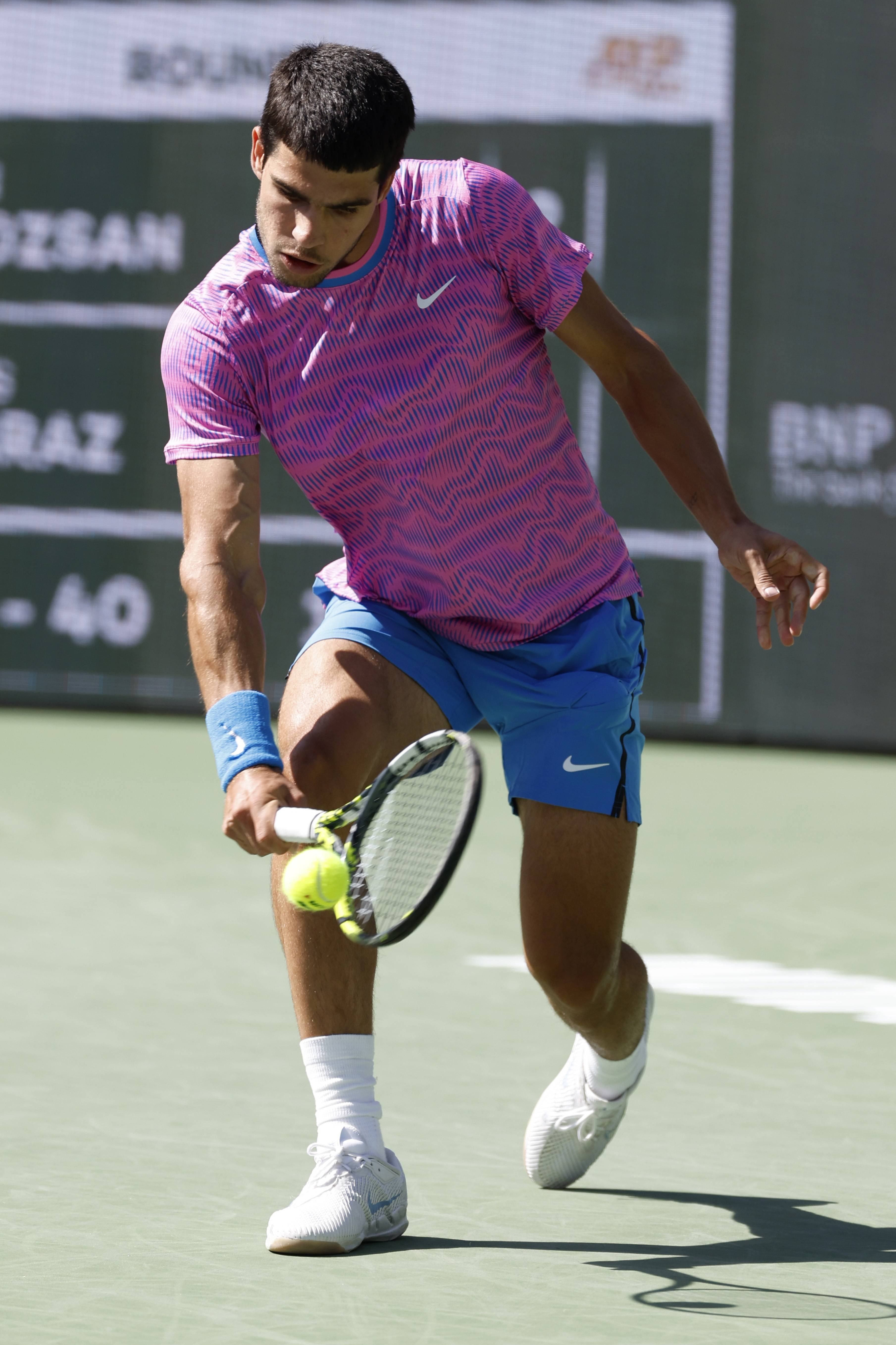 包含法国网球队险胜欧洲网球队,阿尔卡拉斯统治全场的词条 包含法国网球队险胜欧洲网球队,阿尔卡拉斯统治全场的词条