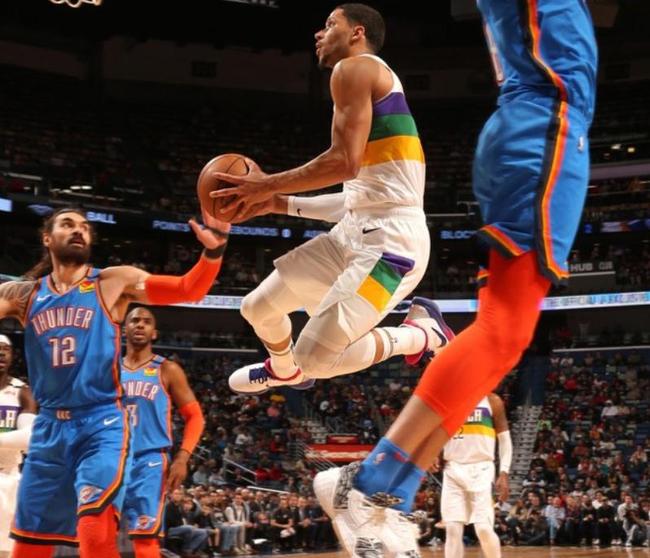 国王完胜鹈鹕,费沃斯高光表现 国王完胜鹈鹕,费沃斯高光表现