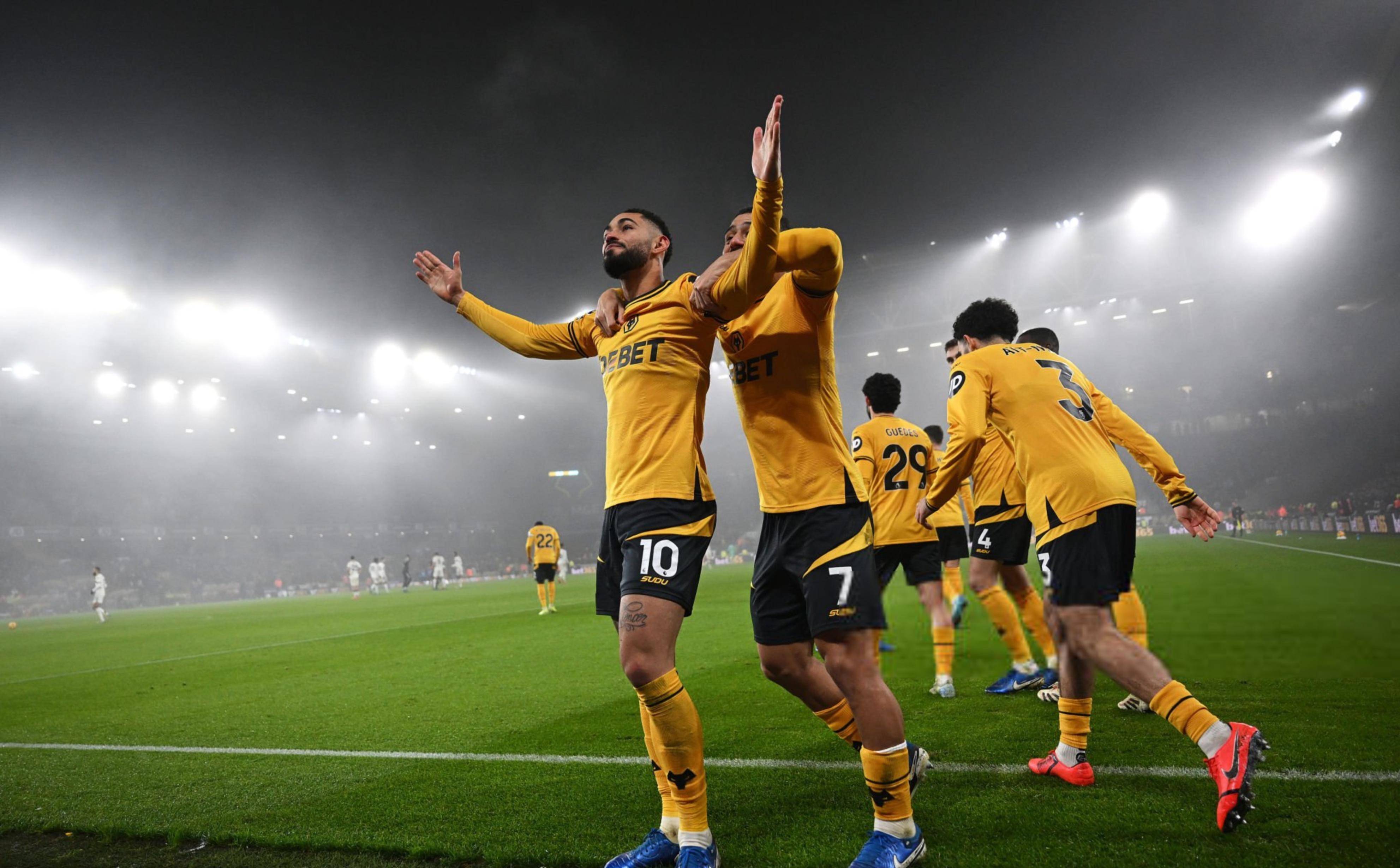 波尔图主场惨败曼联，憾失16强的简单介绍