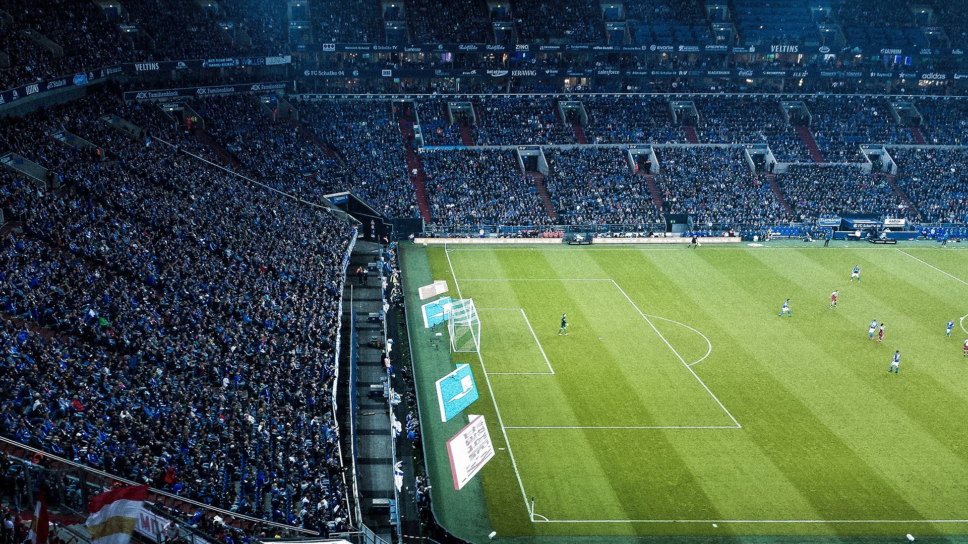 绿茵场上的险胜与乒乓台前的纪录，当德国战车遭遇葡萄牙，张继科书写新传奇